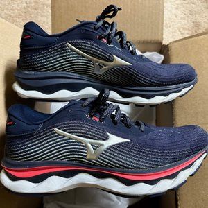 Mizuno Women's Wave Sky 5 Running Shoes Sneakers Blue size 8